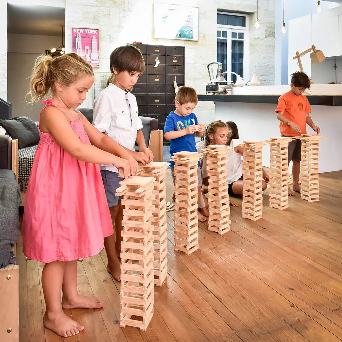 40 Square Box of Planks in Red By Kapla
