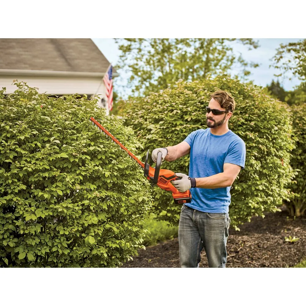60V MAX* POWERCUT™ Cordless Hedge Trimmer, 24-Inch, 2.5 Ah