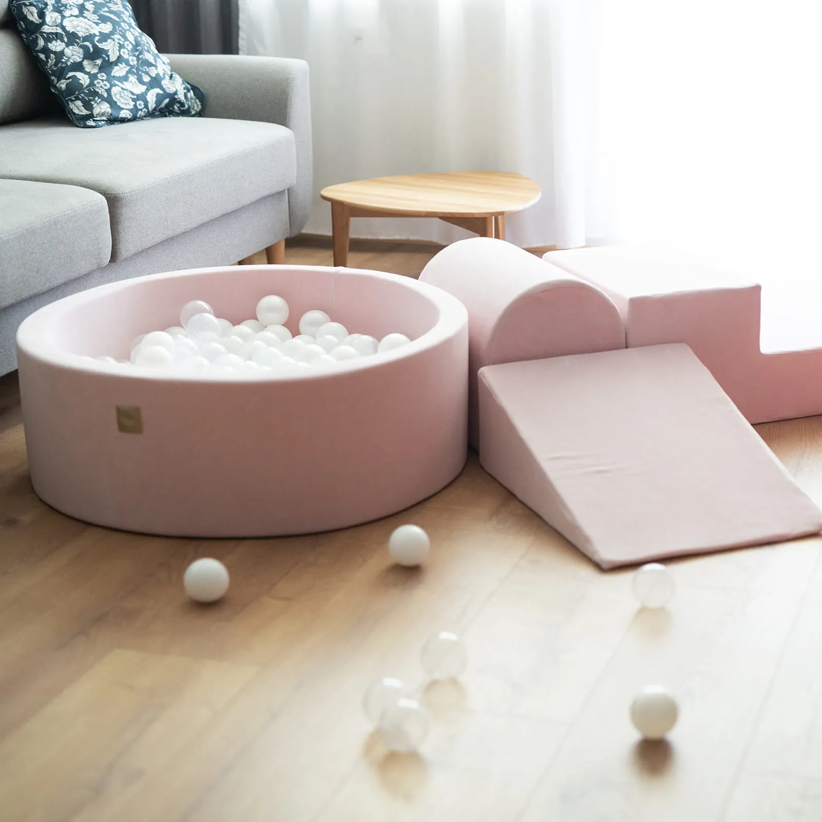 MeowBaby Foam Play Set with Round Ball Pit