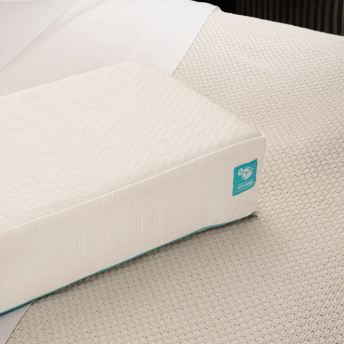 Pillow Cube ICE CUBE PRO COOLING PILLOW